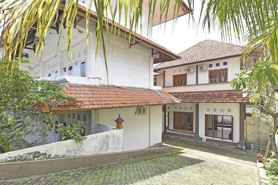 Cozy Residence Wedasari